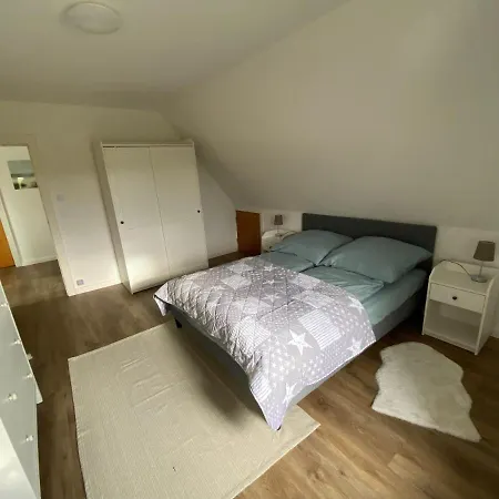 Hus Am Diek Casa de Férias *